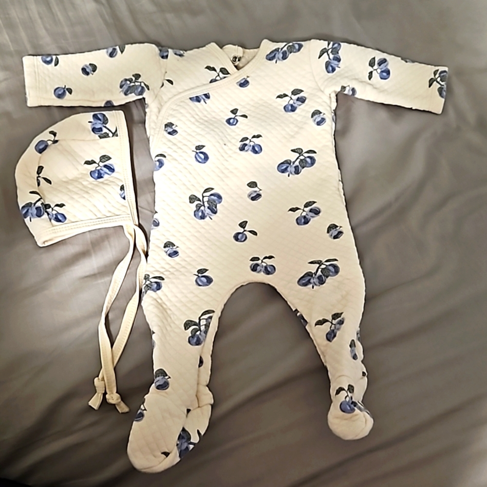 Ely's & Co. Baby footie with bonnet. Size 6 months.